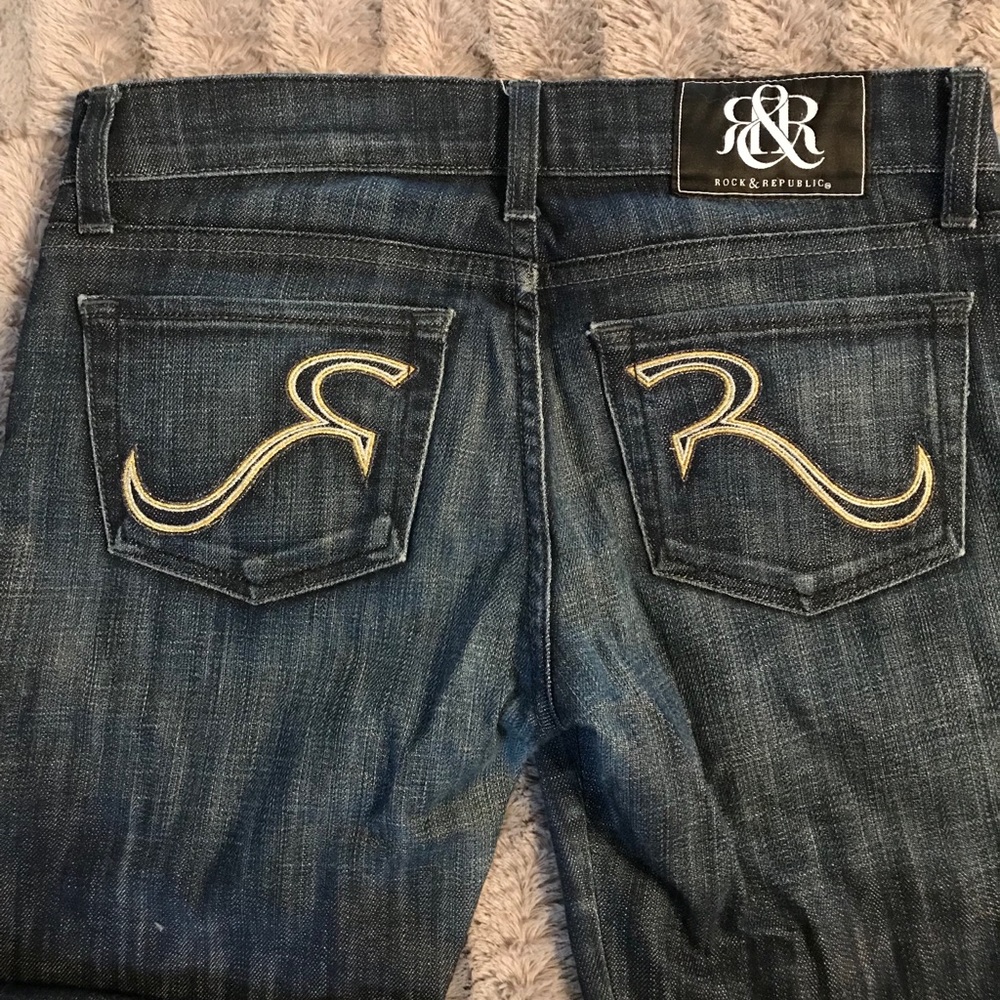💥LIKE NEW!✨Rock and Republic Jeans - Picture 4 of 8